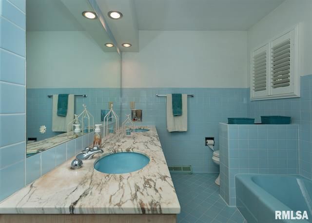 blue bathroom